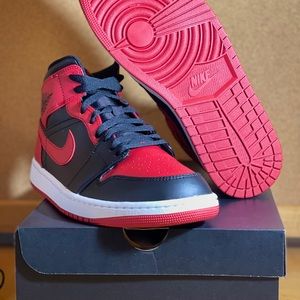 Jordan 1 Mid Banned (2020)